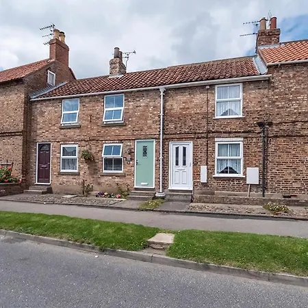 Middle * Dunnington (North Yorkshire)